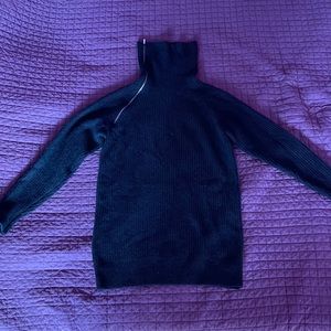 Zipped black Theory sweater, wool